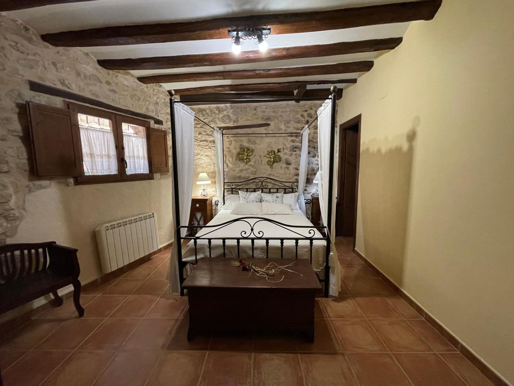 Casa Lidia - Antigua Posada Real Valderrobres Buitenkant foto